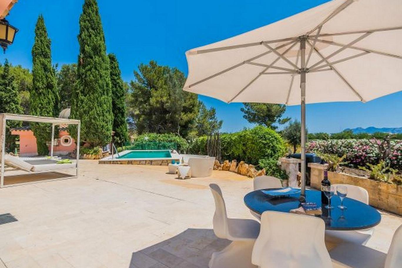 Villa With Private Mountain Ideal Runners Trailers Near Beach Approx 5 Min Walking Beach,Property Belong Puerto Pollensa Villas And Apartments Exterior foto